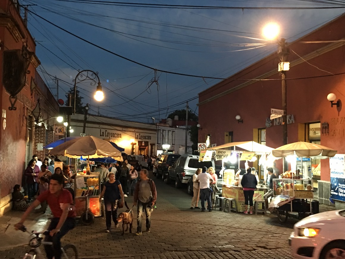 莉娜和阿图罗